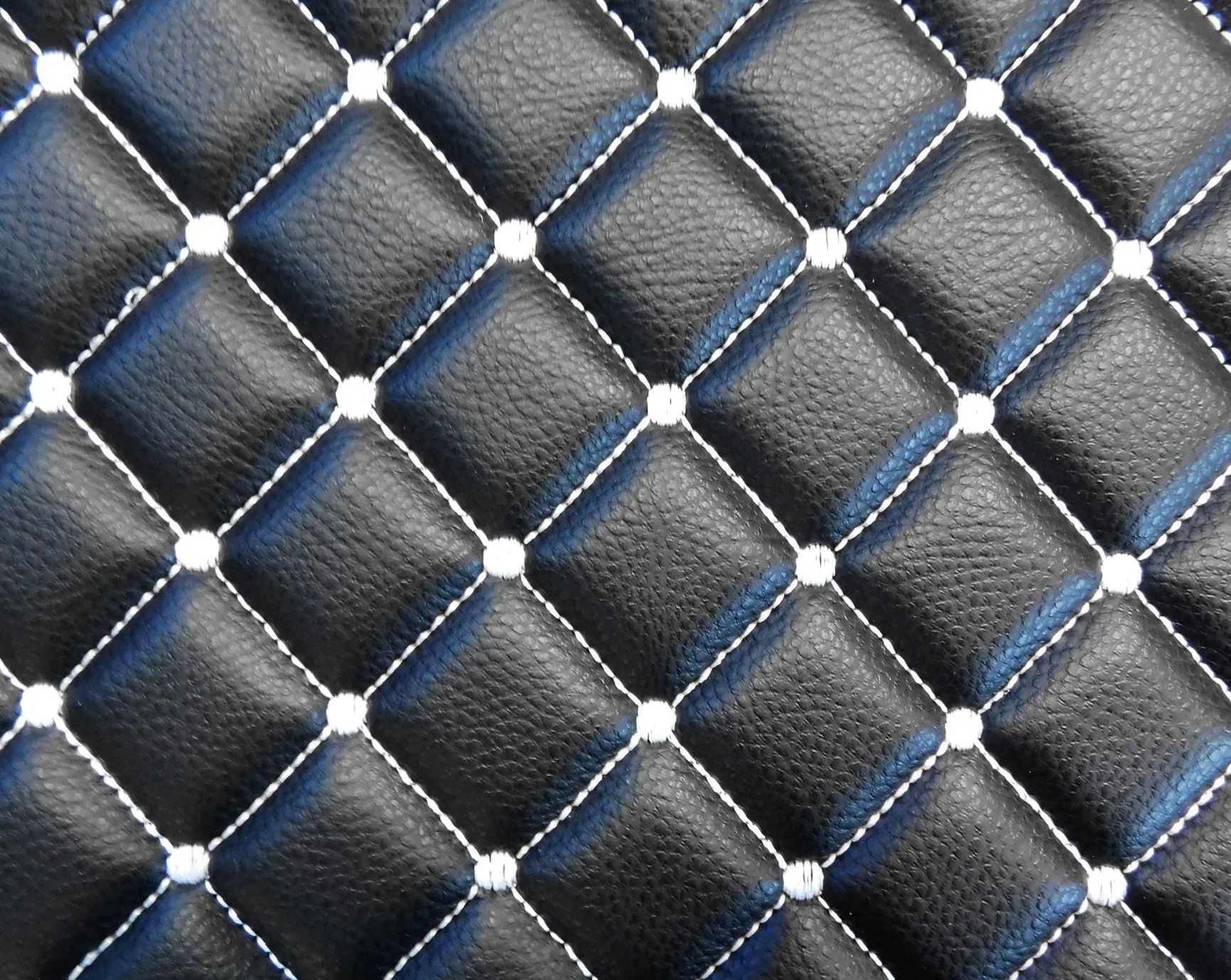 Backseat Car Pocket Pad For Tesla Model 3 / Y - Image 3