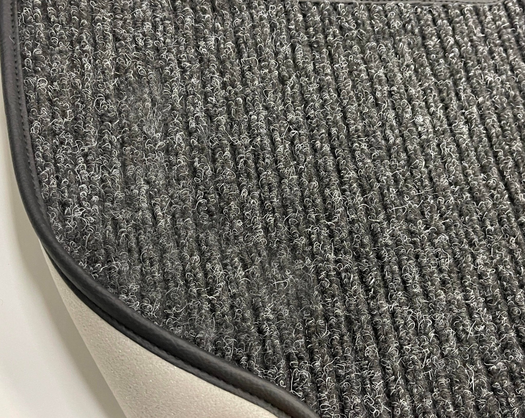 Floor Mats For Mercedes E Class W210 1996-2002 - Image 6