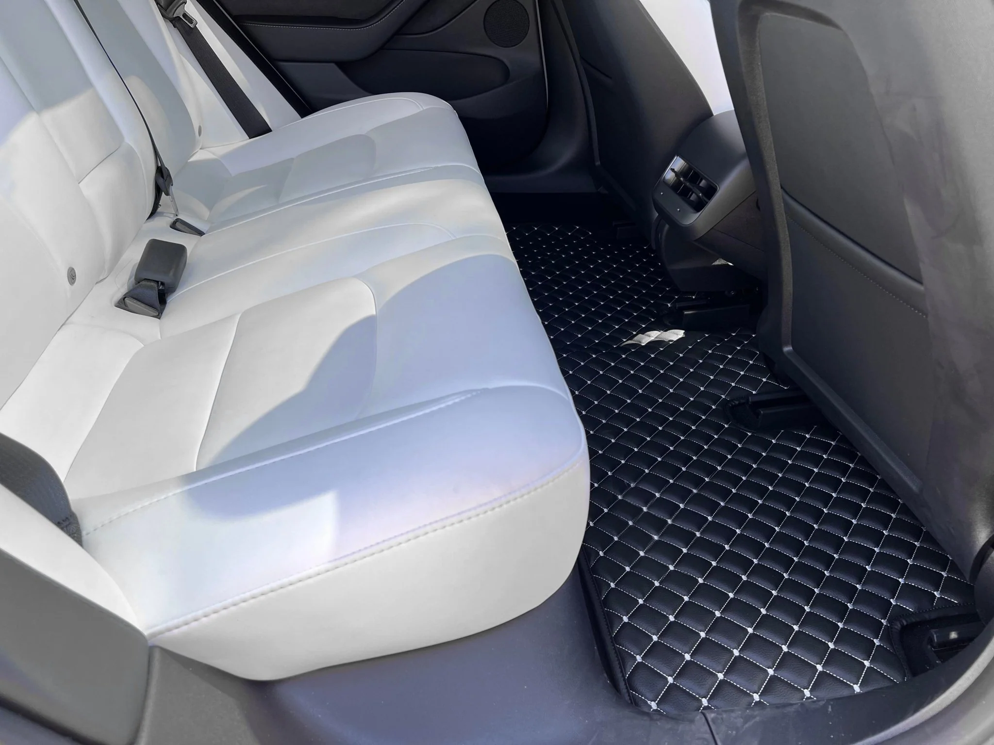 Floor Mats For Tesla Model 3 2017-2023 - Image 16