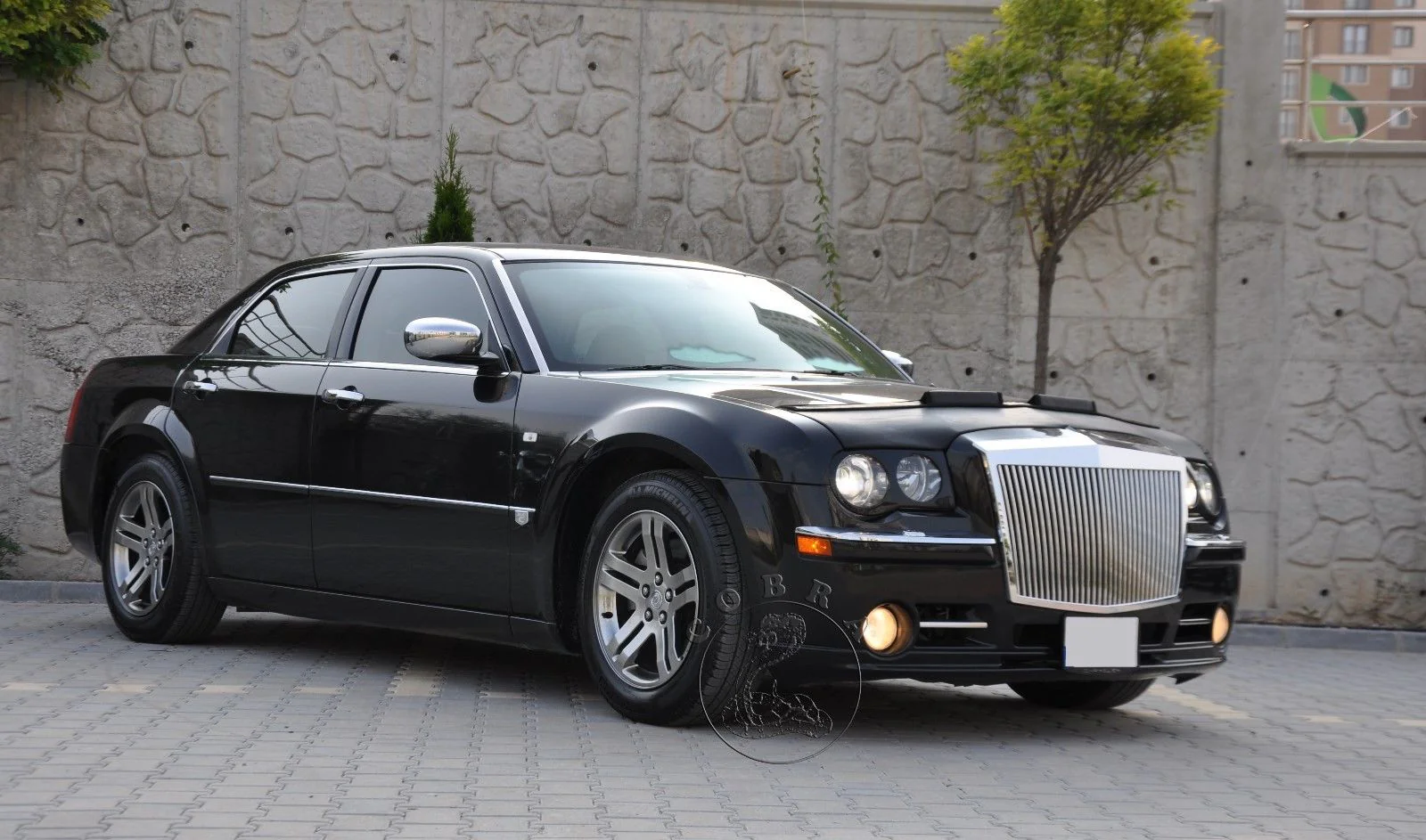 Hood Bra For Chrysler 300 2005-2010 - Image 7