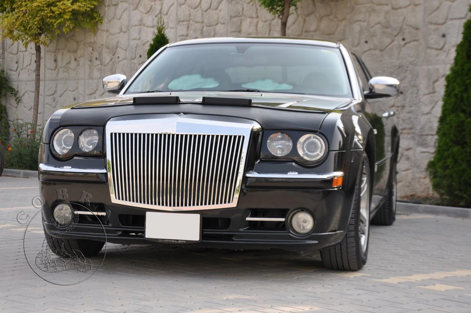 Hood Bra For Chrysler 300 2005-2010 - Image 8