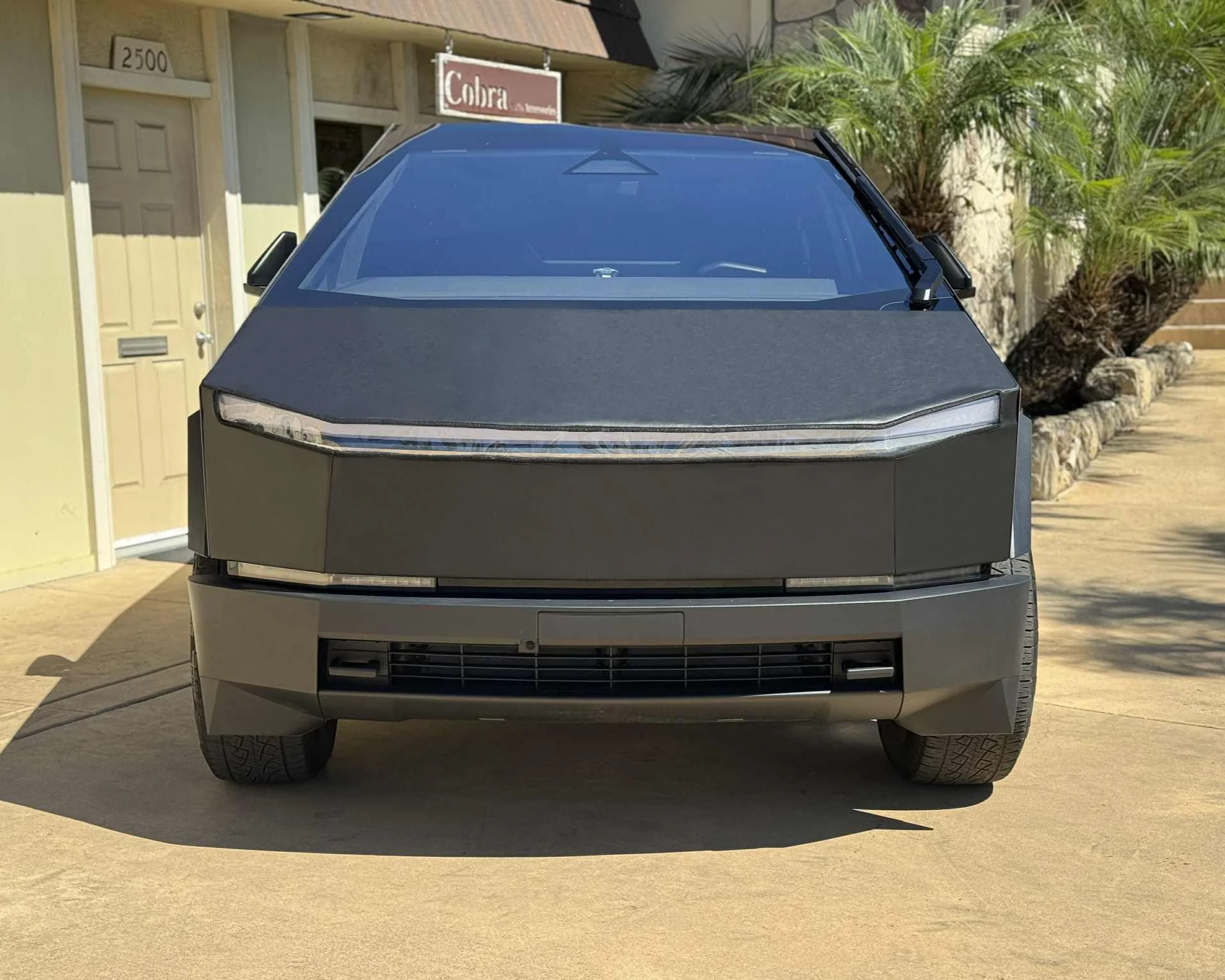 Hood Bra For Tesla Cybertruck 2024-2026 - Image 3