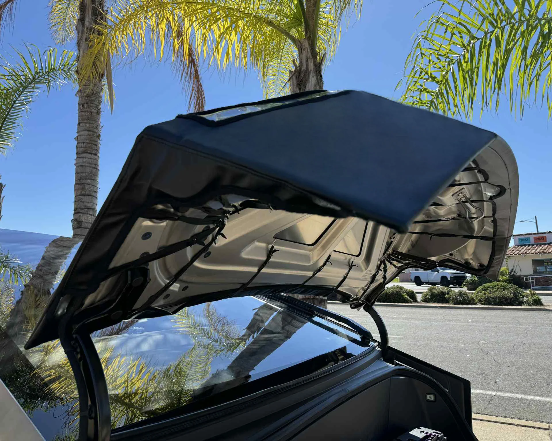 Hood Bra For Tesla Cybertruck 2024-2026 - Image 7